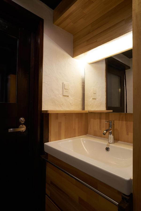 Apartment Oldbutnew 蔵 Hara (Okayama)