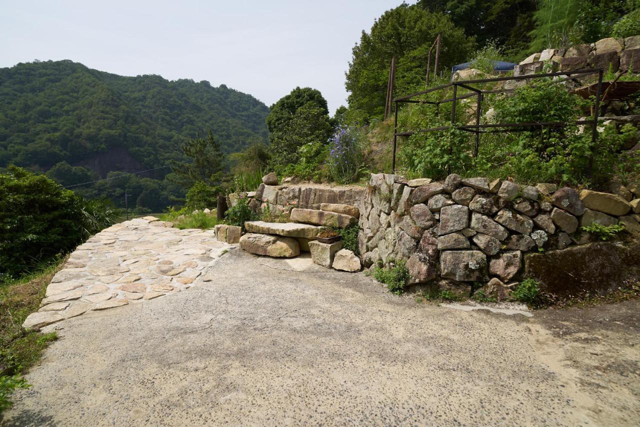 Apartment Oldbutnew 蔵 Hara (Okayama)